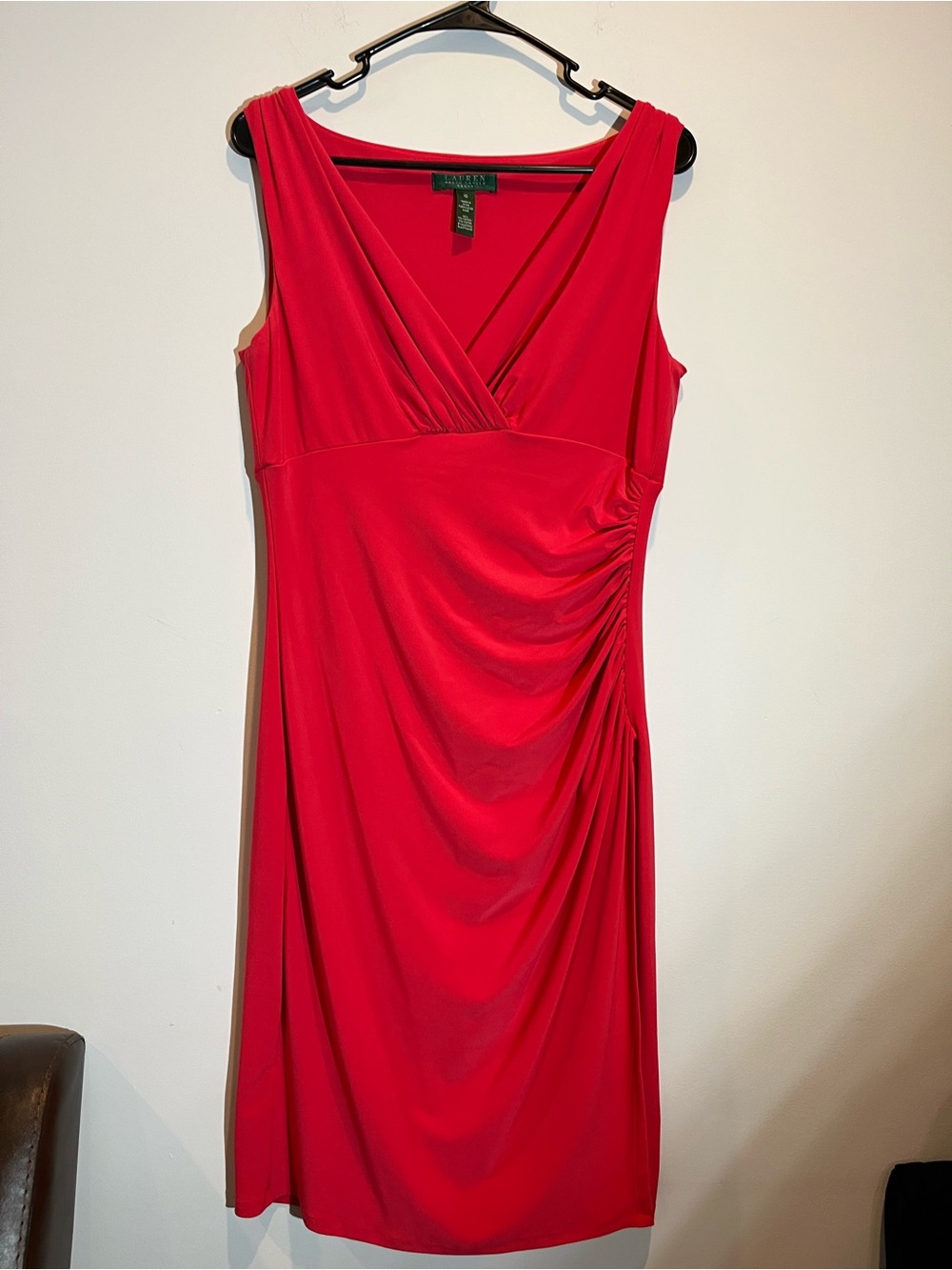 Lauren Ralph Lauren Red Sleeveless V-Neck Ruched Sheath Dress